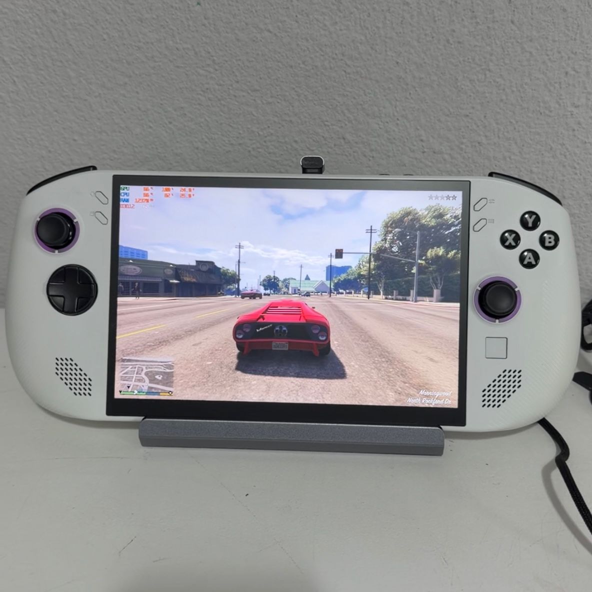 Mentenanță console